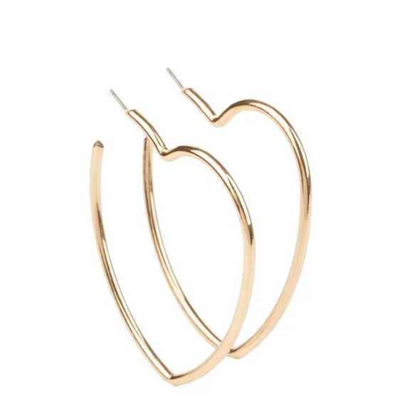 Gold Heart Hoop Earrings – Oversized Statement Jewelry - Picture 11 of 16